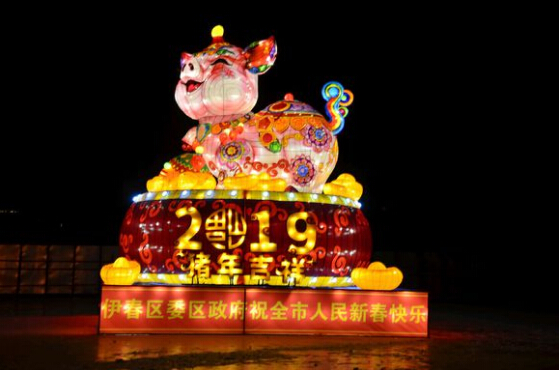 祖國寶地龍江伊春，伊春盛產光明家具
