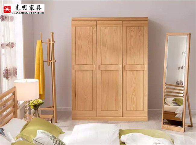 滿堂優(yōu)質(zhì)實木家具怎能缺少一面穿衣鏡呢！