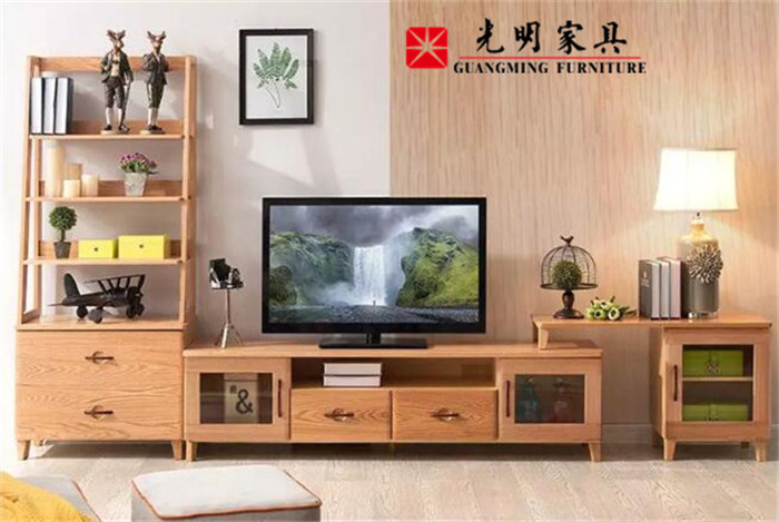 客廳實木家具巧養(yǎng)護(hù)實木電視柜須知
